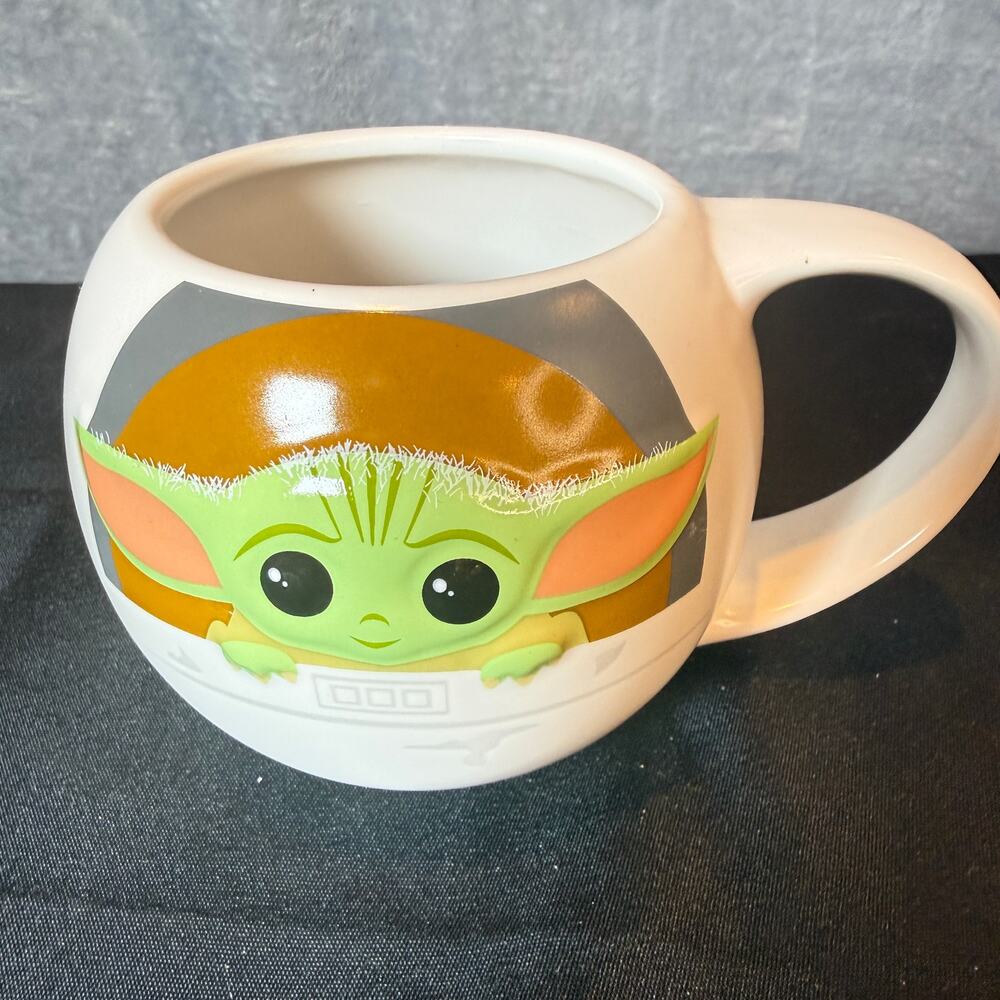 Disney Grogu Baby Yoda Mug The Mandalorian Large Ceramic Cup - Picture 2 of 6